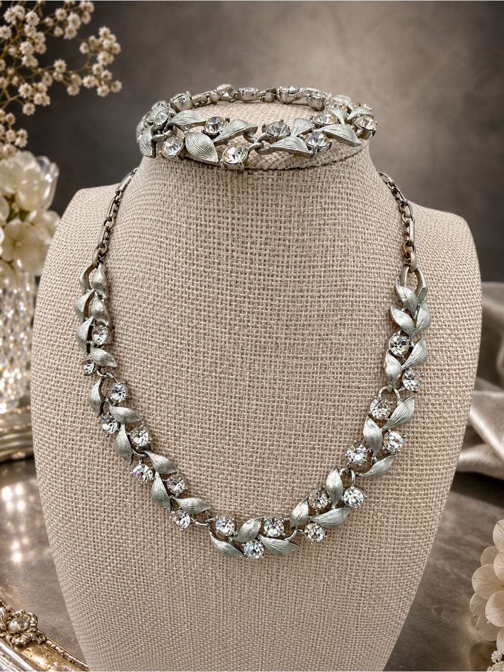 Vintage 1960s LISNER Rhinestone Leaf Necklace Bracelet Set SilverTone EUC Signed